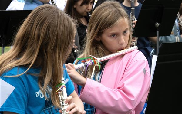 South River Feeder Elementary, Middle and High School Combined Band Performing